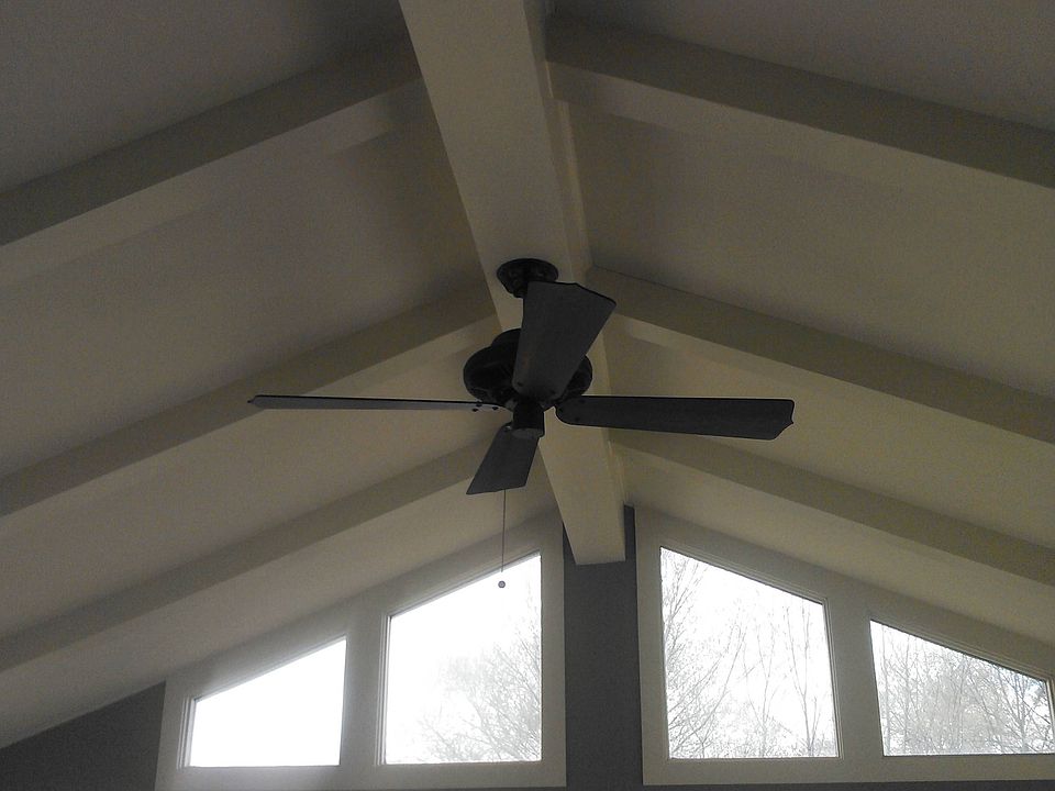 2nd image of 1802 W Lori Lee Dr