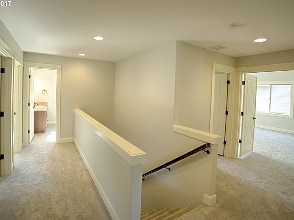 5th image of 4210 NE Jackson St