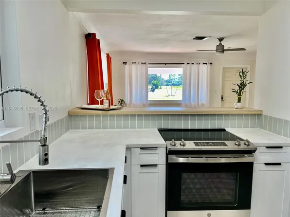 1623 Johnson St, Hollywood, FL 33020