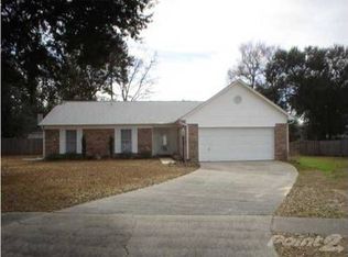 537 Quail Nest Ln, Pensacola, FL 32514