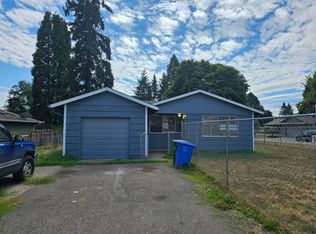 15706 E Burnside St, Portland, OR 97233