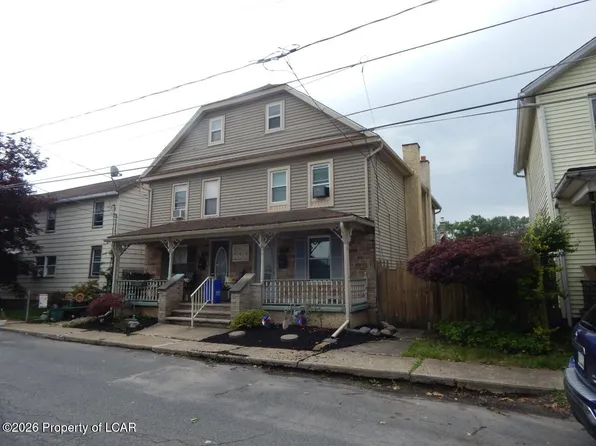 23 Center St, Pittston, PA 18640