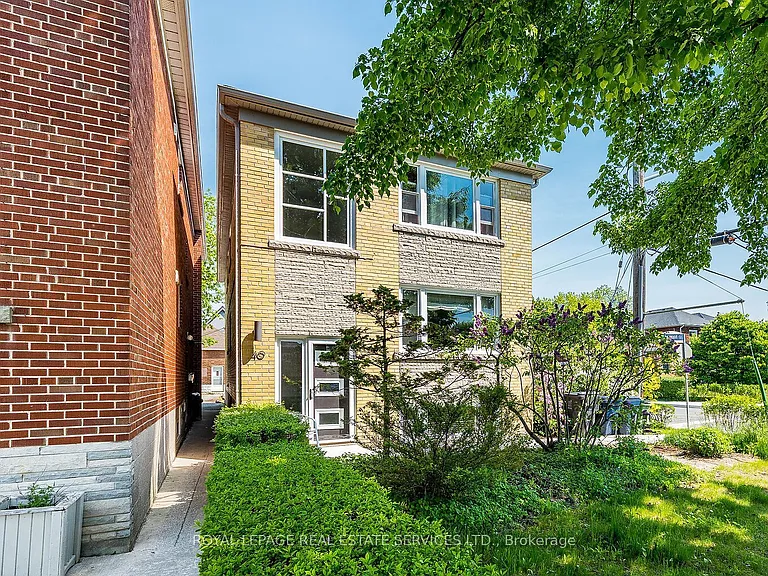 40 Emerald Cres #1 — Photo 28