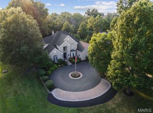 2409 N Ballas Rd, Saint Louis, MO 63131