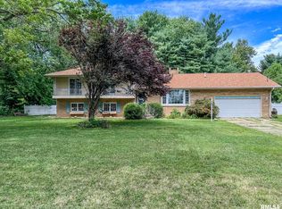 14727 N River Beach Dr, Chillicothe, IL 61523