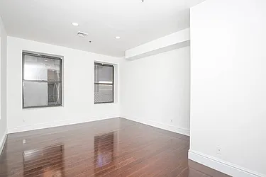 Rented by Sapo Group