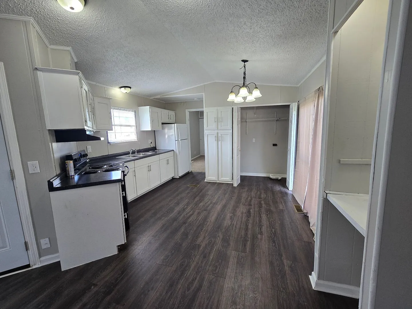 Paddock Fields Mobile Home Park — Photo 2