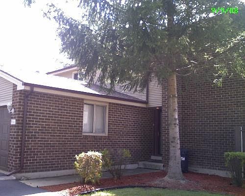 1st image of 836 Greenbriar Ln Unit 836