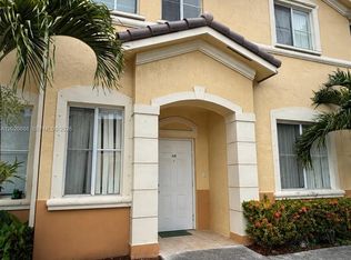 6920 NW 177th St #Q101, Hialeah, FL 33015