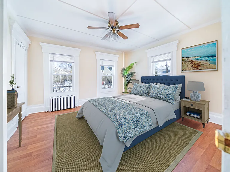 Bedroom 3 (Main floor) - digitally staged