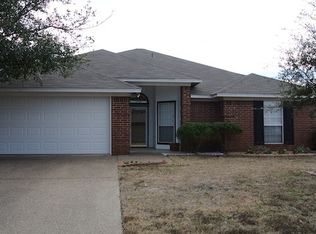 10600 Apache Dr., Hewitt, TX 76643