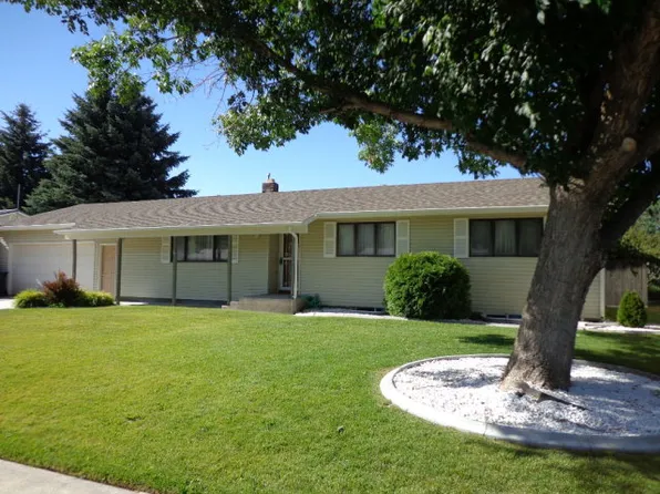 2646 Hallon St, Idaho Falls, ID 83402