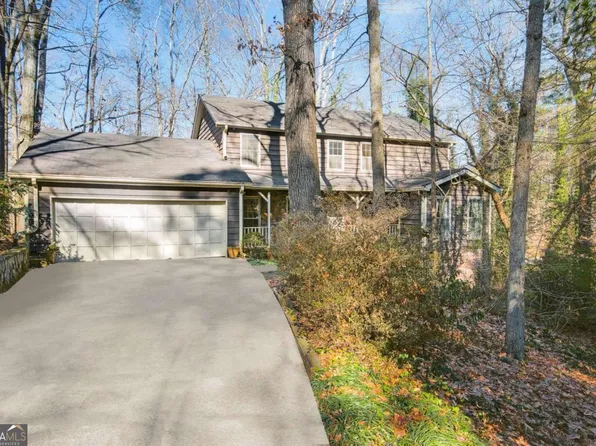 4275 Blackland Dr, Marietta, GA 30067