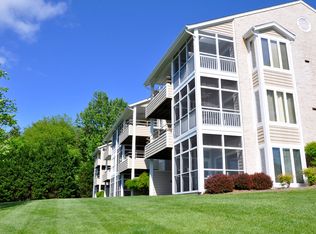 410 Marina Bay Dr #109, Penhook, VA 24137