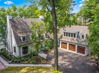 304 Juniper Ln, Ann Arbor, MI