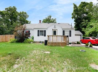 2945 Charlesgate Ave SW, Wyoming, MI 49509