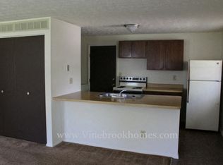 8172 Mount Charles Dr, Huber Heights, OH 45424