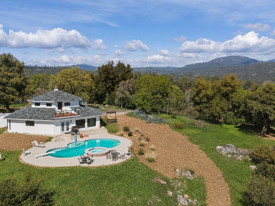 1st image of 18344 Zeni Ln