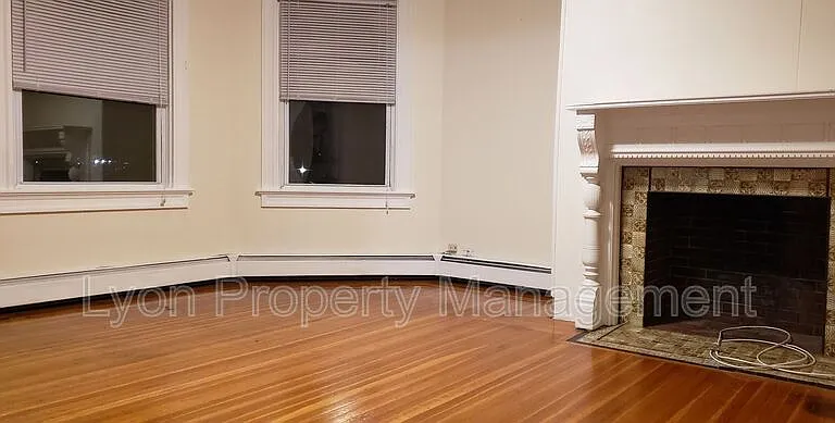 115 Trenton St #4 — Photo 2