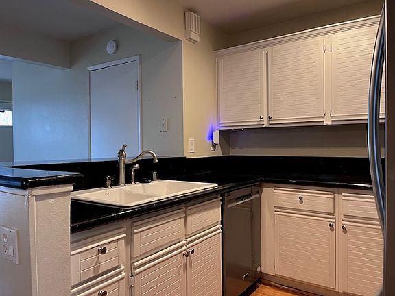 5th image of 1159 Tivoli Ln Unit 93