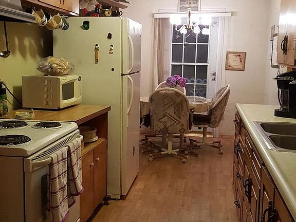 5th image of 191 Dorman Ave