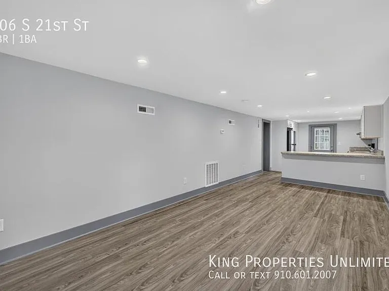 106 S 21st St — Photo 9