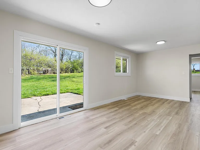 4516 Drayton Ct — Photo 17