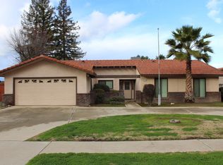 405 W Sierra Ave, Clovis, CA 93612