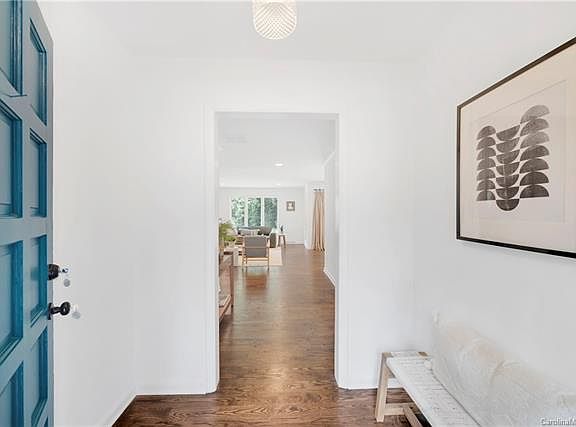 4th image of 5000 Crooked Oak Ln