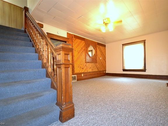 2nd image of 350 Rankin St
