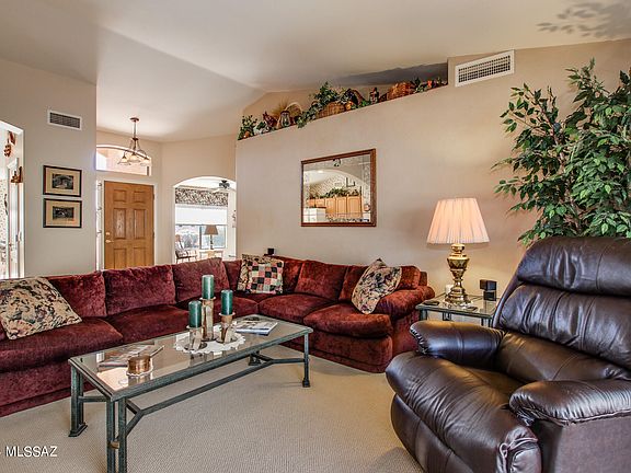 4th image of 62160 E Sand Crest Dr