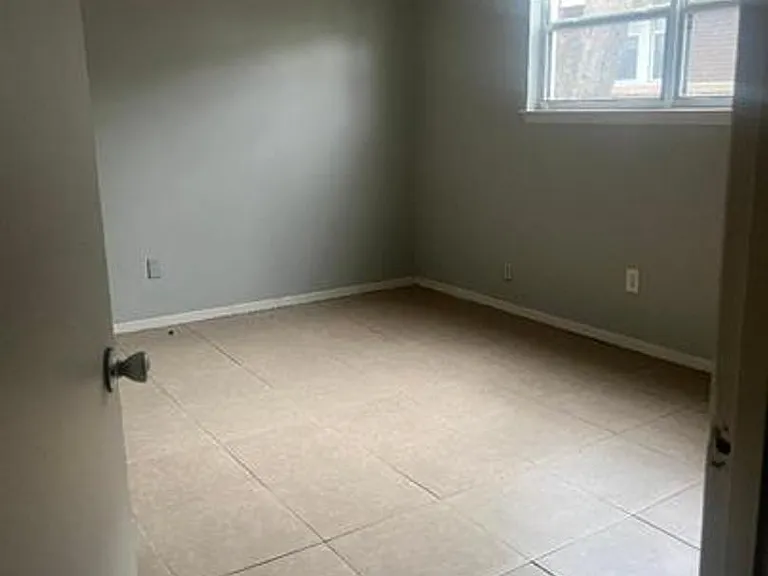 151 N Belvedere Blvd — Photo 19