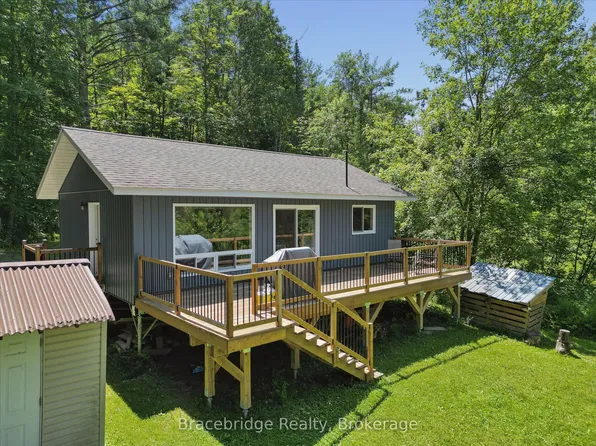 1106 River Haven Rd, Bracebridge, ON P1L 1X1