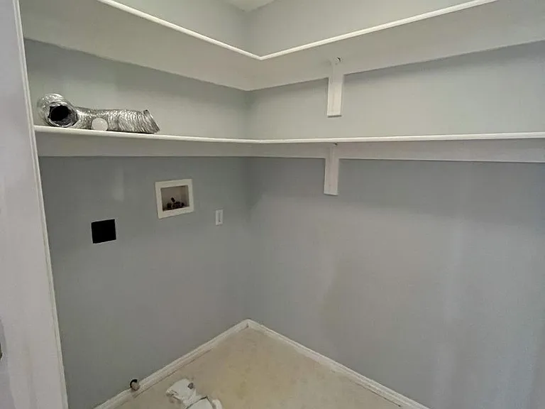 141 Penny Ln — Photo 9