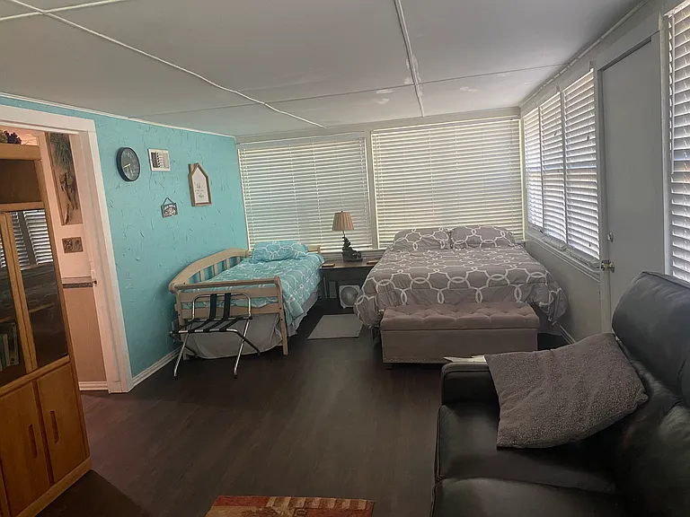 307 Hill Dr — Photo 13