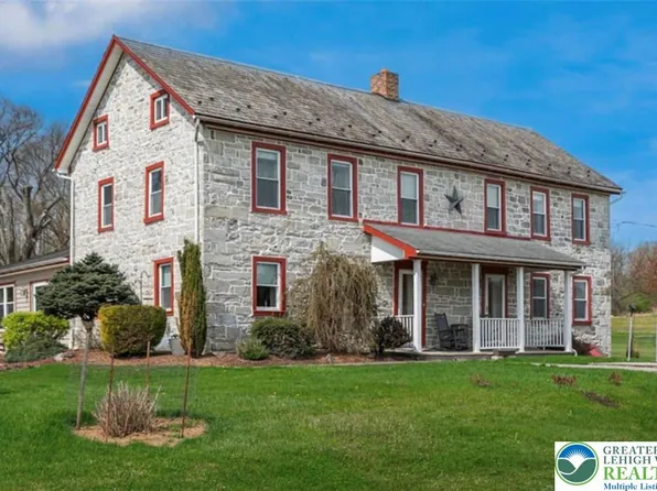 2534 Lapp Rd S, Allentown, PA 18104