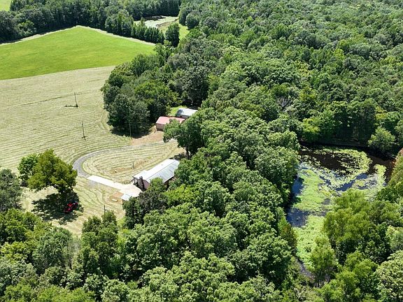 3rd image of 145 Moore Ln