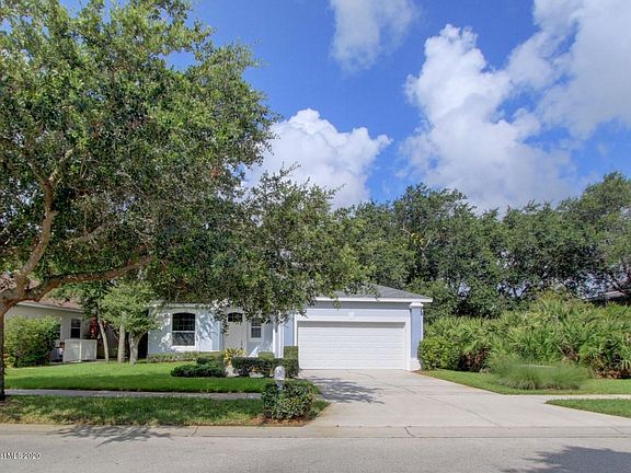 5th image of 845 Suntree Woods Dr