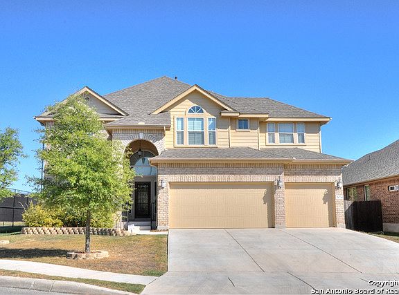 2nd image of 26734 Camden Chase