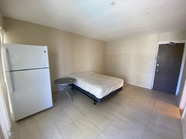 2450 Koa Ave APT 71, Honolulu, HI 96815