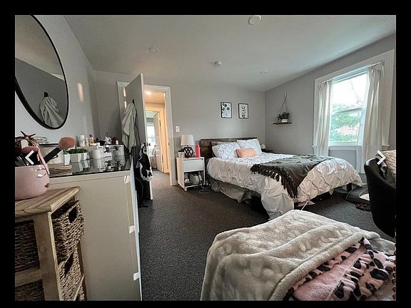 5th image of 15 Surrey St