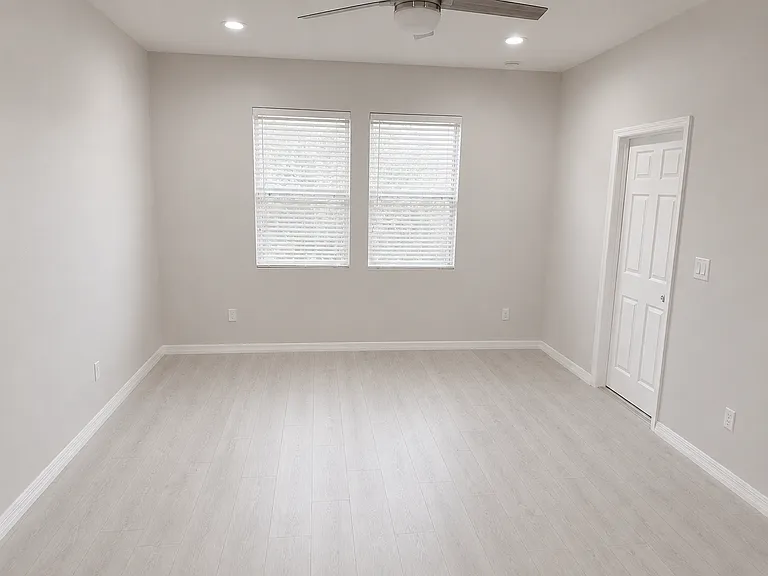 9030 Shepton St — Photo 18