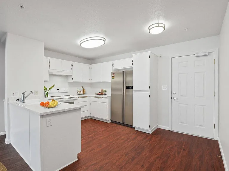 Bradford Terrace Senior Apartments — Photo 3