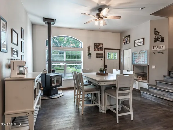 5375 W Delaware St, Spirit Lake, ID 83869