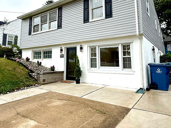 2nd image of 120 Hillcrest Ave