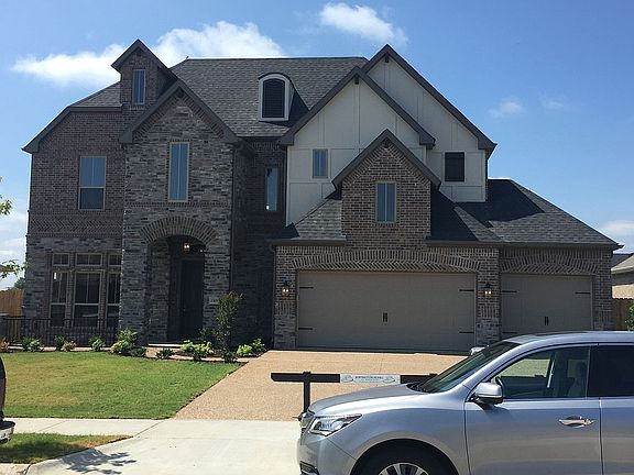 3rd image of 1509 SW Manhattan Ave Bentonville Ar #72712