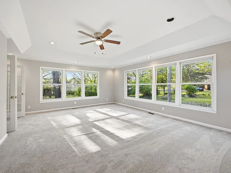 6406 Fischer Ct — Photo 11