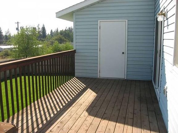 Deck storage room