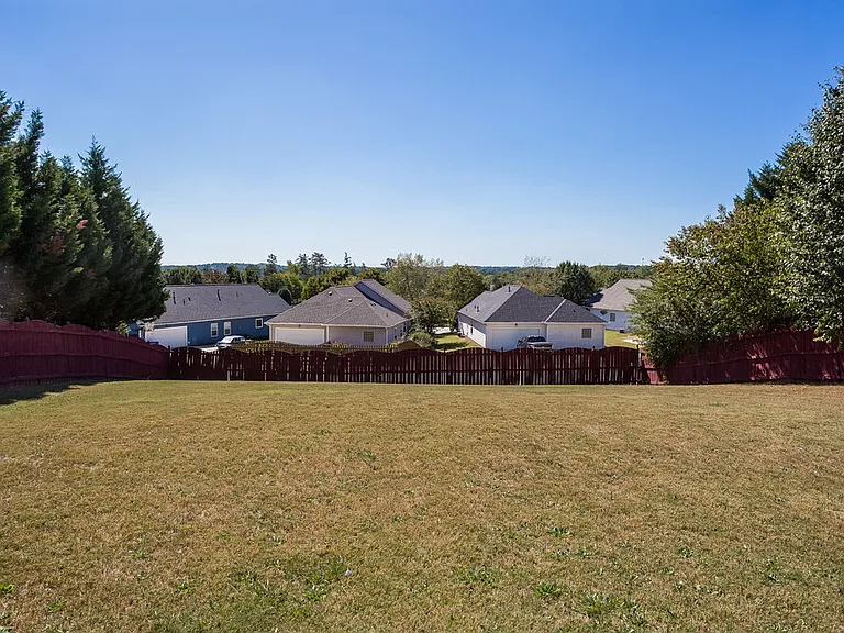 479 Haven Ridge Dr — Photo 16