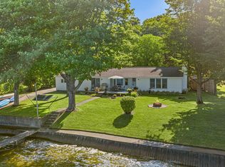 7838 S Lakeview Rd, Traverse City, MI 49684